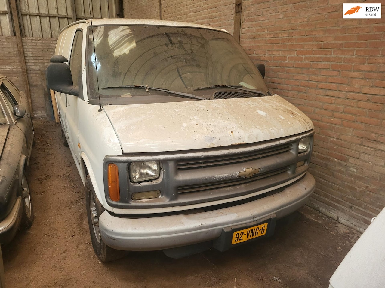 Chevrolet Express - v8 diesel van - AutoWereld.nl