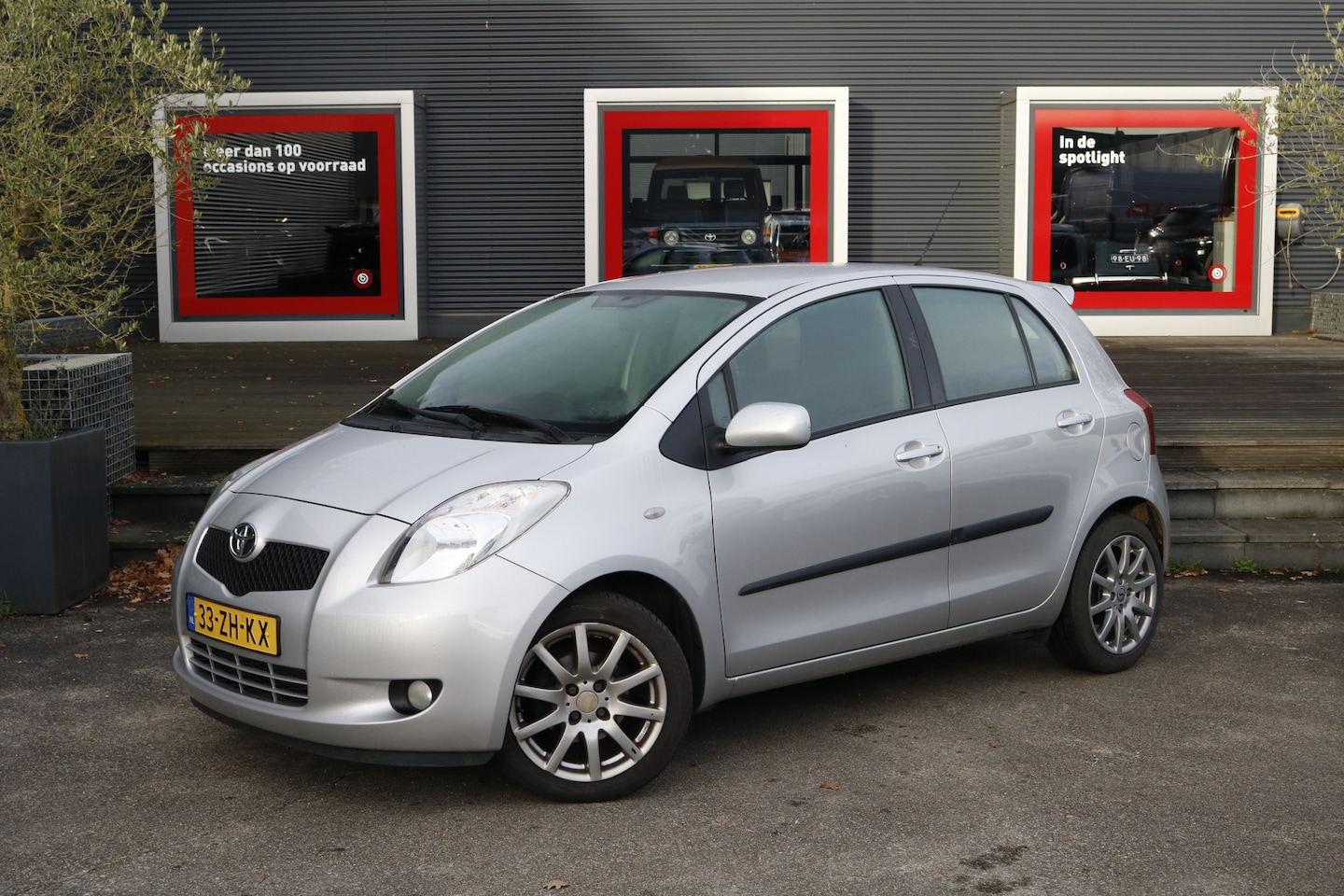 Toyota Yaris - 1.3 VVTi Sol MMT 1.3 VVTi Sol MMT - AutoWereld.nl