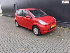 Daihatsu Sirion 2 - 1.0-12V Trend / 90174 k.m