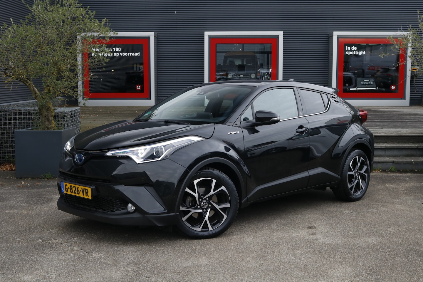 Toyota C-HR - 1.8 Hybrid Style Trekhaak | Stuur / Stoelverwarming - AutoWereld.nl