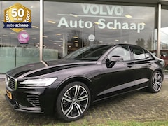Volvo S60 - 2.0 T6 AWD Twin Engine R-Design | Rijklaar incl 12 mnd Bovag | Stoelverwarming Keyless Cam