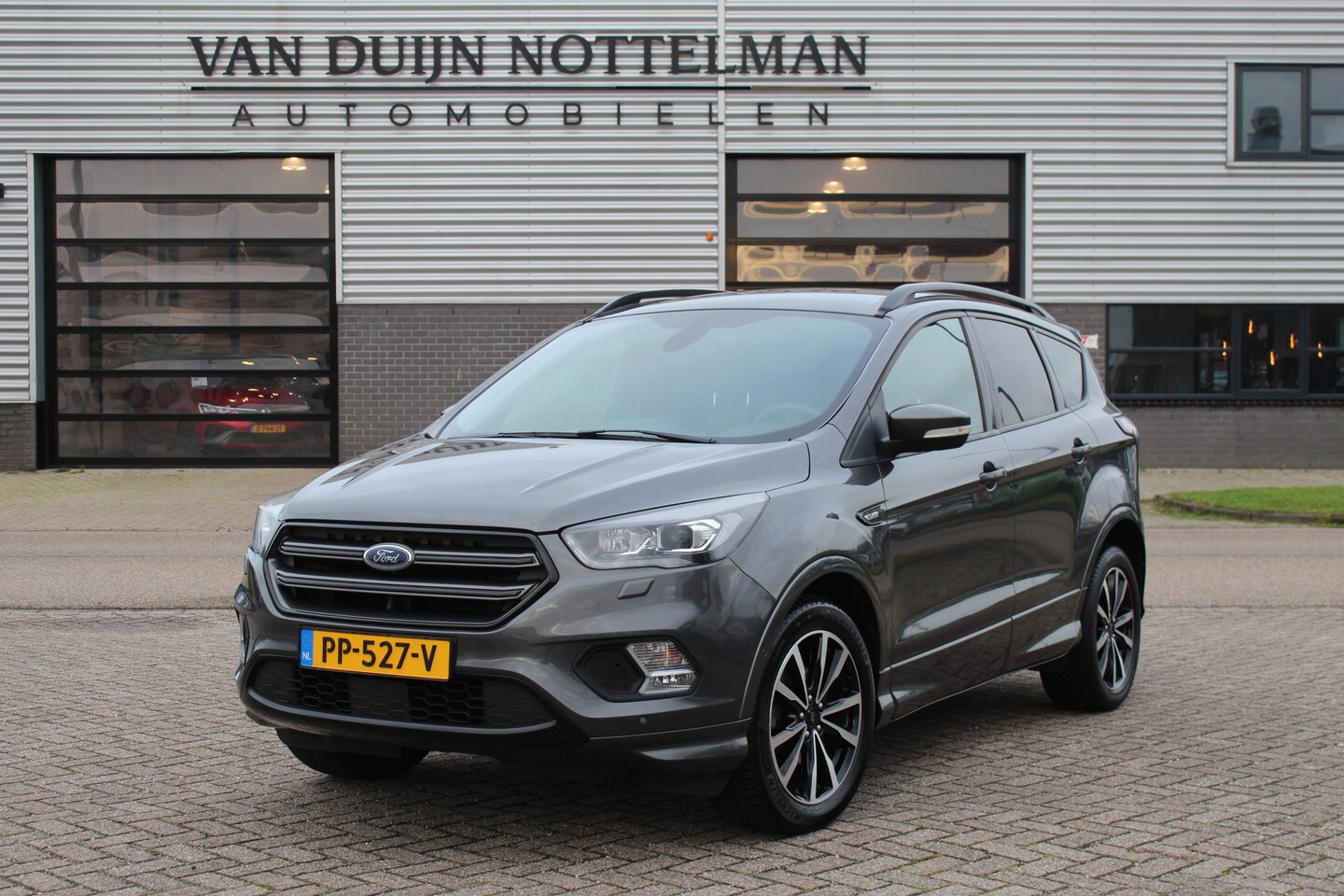 Ford Kuga - 1.5 EcoBoost ST Line / Carplay / Camera / Keyless / N.A.P. - AutoWereld.nl