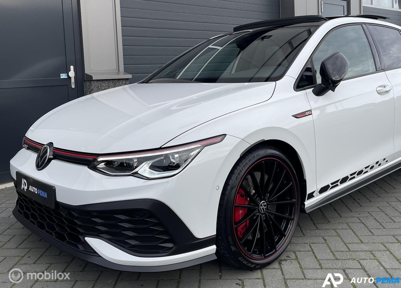 Volkswagen Golf - 2.0 TSI GTI Clubsport 45 Jahre Akra - AutoWereld.nl