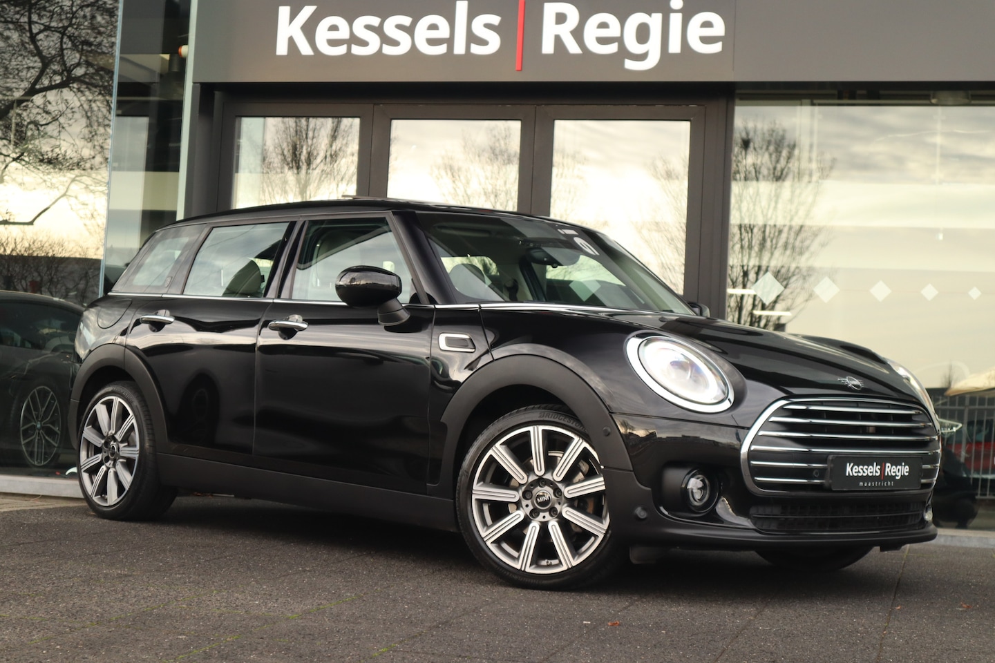 MINI Clubman - 1.5 Cooper Pano H&K Keyless Camera Leer CarPlay LED 18” Stoelverwarming - AutoWereld.nl