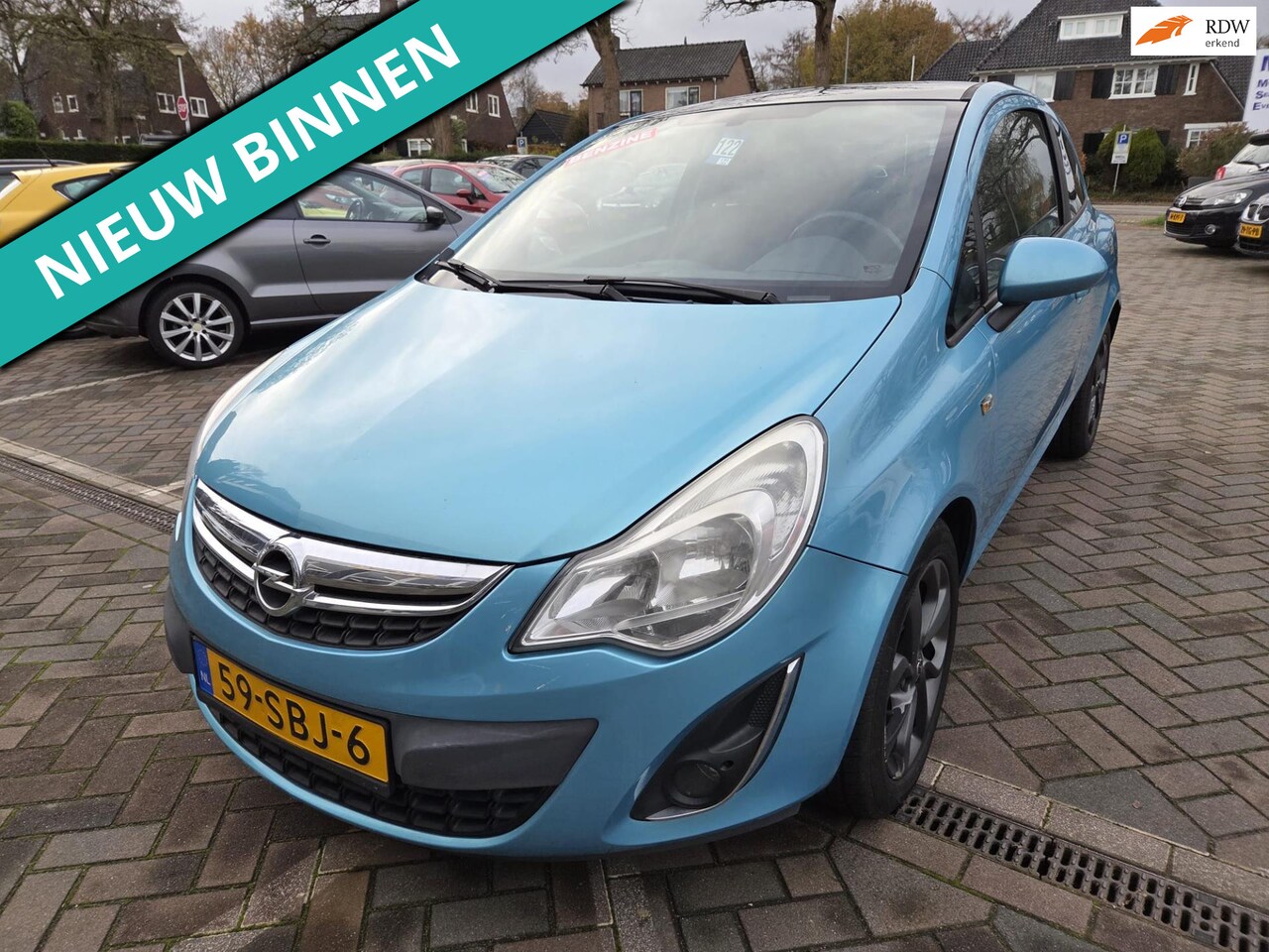 Opel Corsa - 1.3 CDTi Edition NETTE AUTO RIJDT EN SCHAKELT GOED - AutoWereld.nl