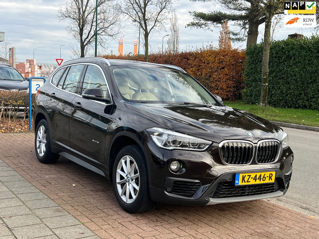BMW X1 - SDrive18i Centennial High Executive **NETTE AUTO - AutoWereld.nl
