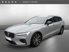 Volvo V60 - T6 AWD + Dark | Trekhaak | Panodak | H&K Audio