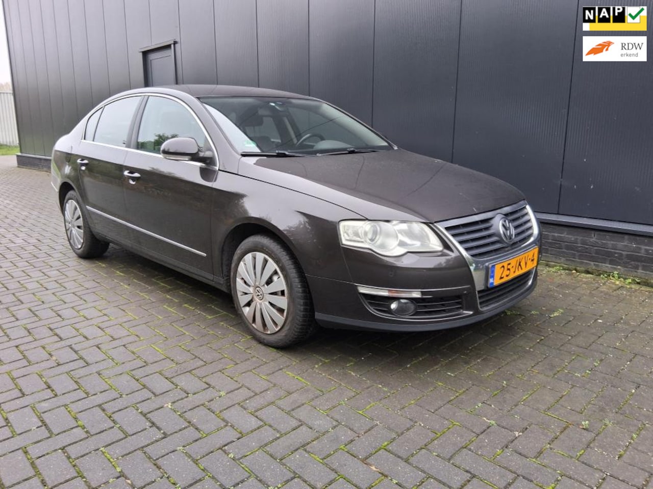 Volkswagen Passat - 1.8 TFSI Comfortline 1.8 TFSI Comfortline - AutoWereld.nl
