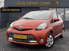 Toyota Aygo - 1.0 VVT-i Dynamic Orange 2e Eigenaar, Airco, 5 Deurs, N.A.P, Lm velgen, Zeer Zuinig, Nieuw