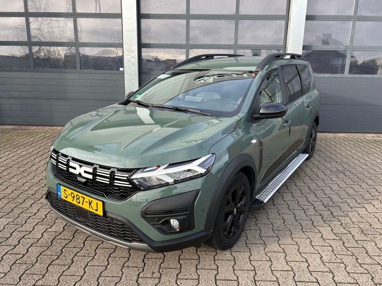 Dacia Jogger - 1.0 TCe 110pk 7-zitter Extreme - AutoWereld.nl