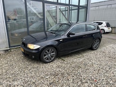 BMW 1-serie - 116i High Executive
