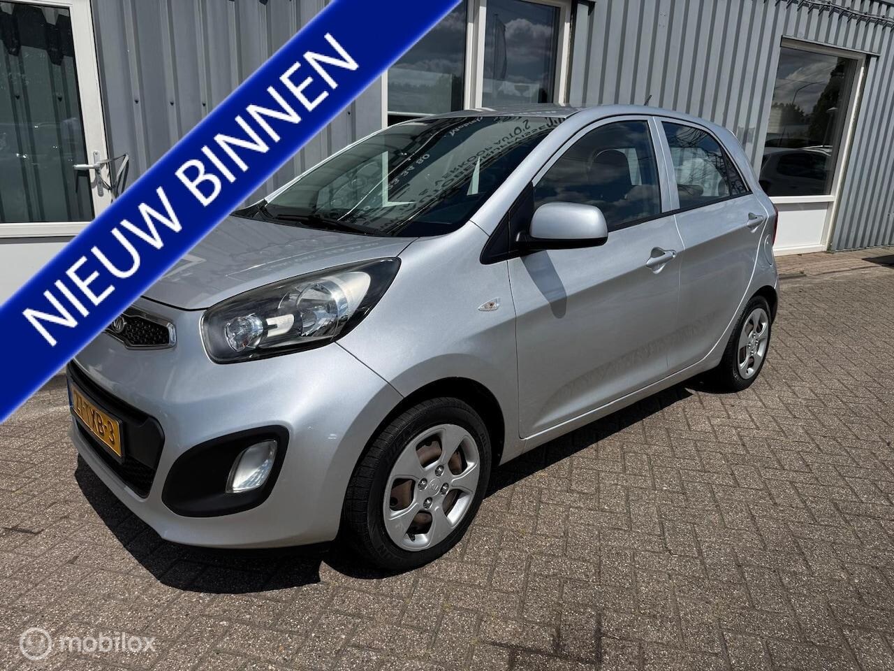 Kia Picanto - 1.0 CVVT Comfort Pack 1.0 CVVT Comfort Pack - AutoWereld.nl
