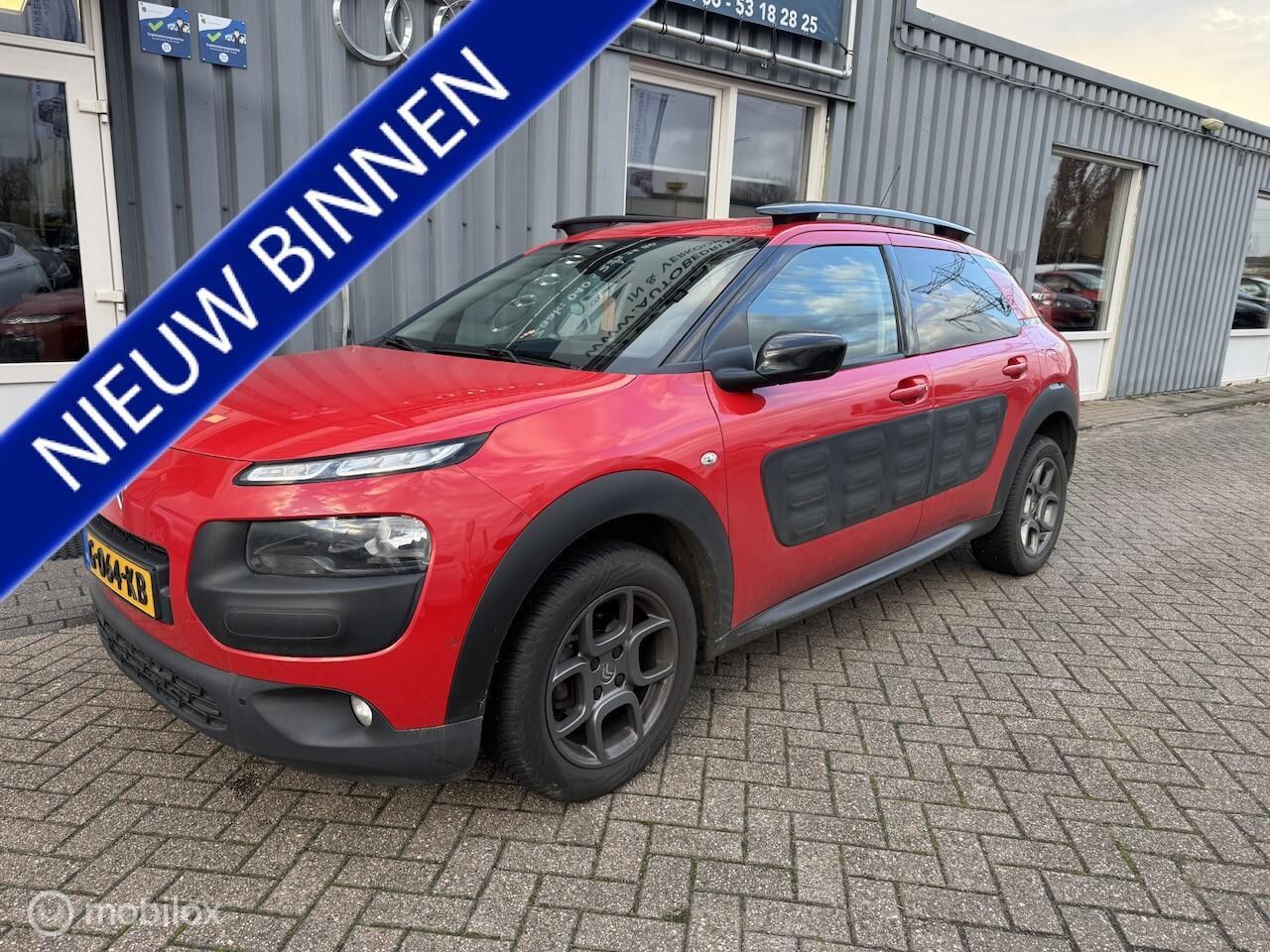 Citroën C4 Cactus - 1.2 PureTech Business 1.2 PureTech Business - AutoWereld.nl