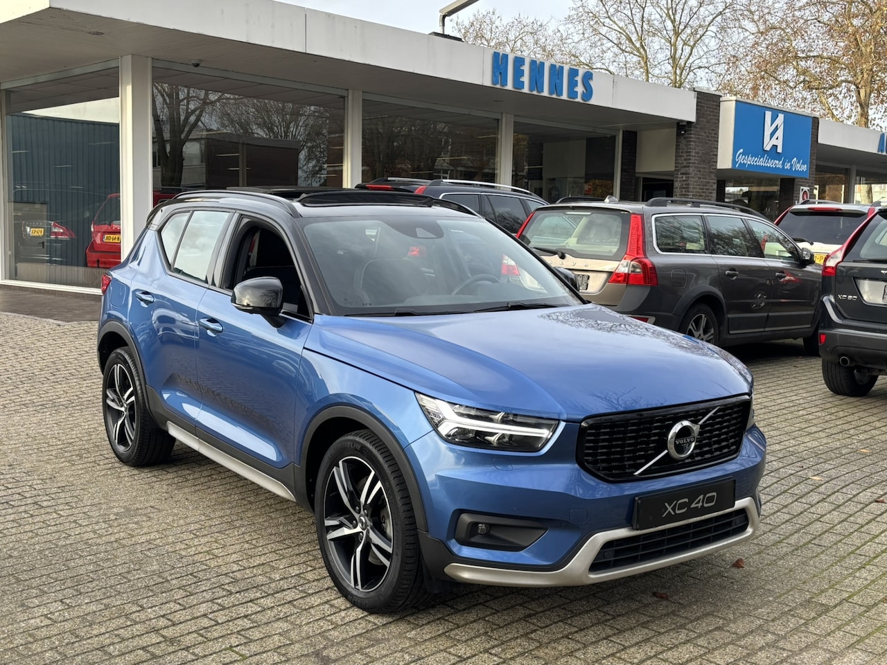Volvo XC40 - T5 Recharge R-Design Pano Keyless 360 Harman Kardon Pilot Assist - AutoWereld.nl