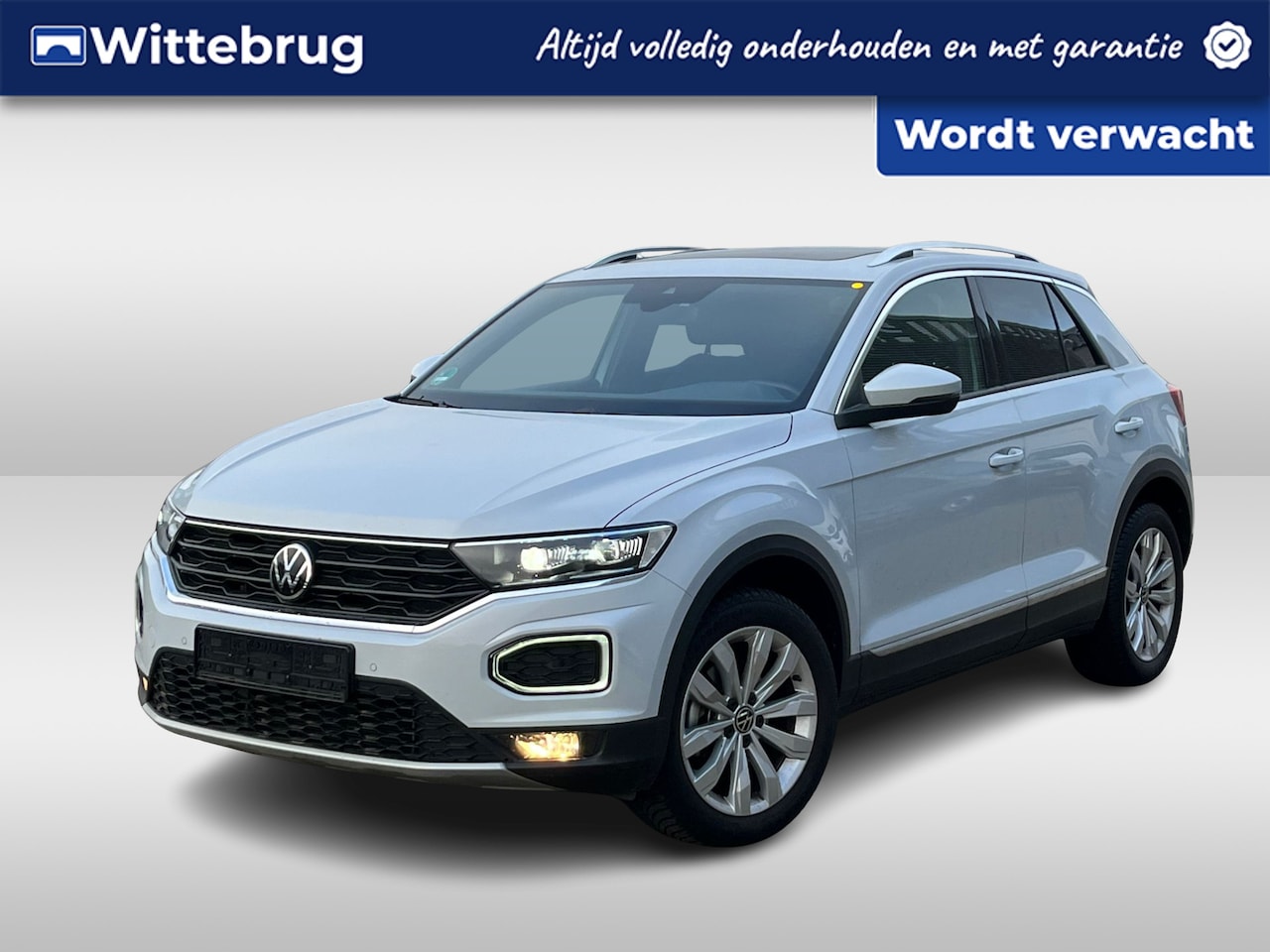 Volkswagen T-Roc - 1.5 TSI 150PK DSG Sport / Panorama dak / Digitale Cockpit / Led / Achteruitrijcamera / ACC - AutoWereld.nl