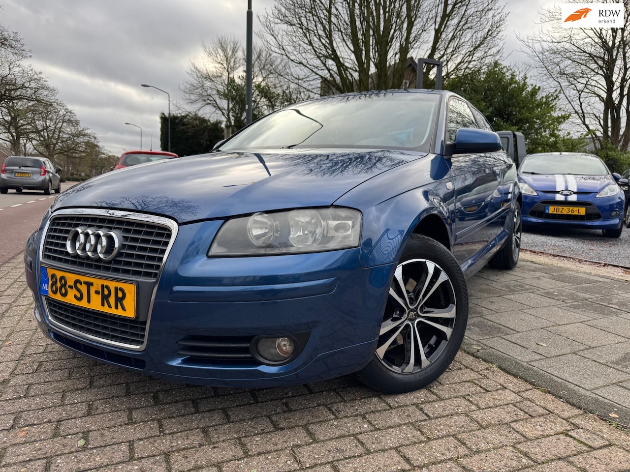 Audi A3 - 1.6 FSI Clima Elek Pakket Lmv Cruise Pdc - AutoWereld.nl