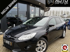 Ford Focus Wagon - 1.0 EcoBoost Edition Plus 125PK | Airco | Trekhaak | Parkeersensoren | Lichtmetalen Velgen