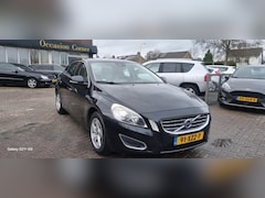 Volvo S60 - 1.6 T3 Summum