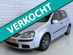 Volkswagen Golf - 1.6 FSI Trendline Airco Cruise Trekhaak (2004)