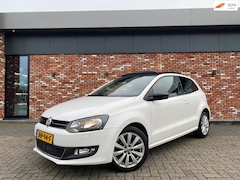 Volkswagen Polo - 1.2 Style Uitvoering Panoramadak 126000km Stoelverw