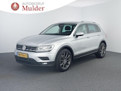 Volkswagen Tiguan - 1.4 TSI Comfortline Business | ACC | Carplay | Trekhaak |