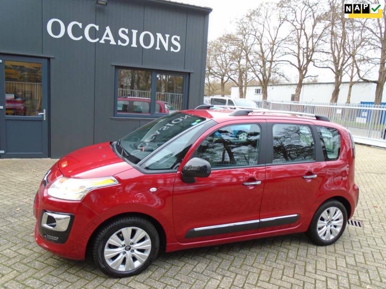 Citroën C3 Picasso - 1.2 PureTech Feel Edition 1.2 PureTech Feel Edition - AutoWereld.nl