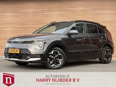 Kia Niro EV - DynamicPlusLine 64.8 kWh Schuifdak / Winterpakket / Leer / Camera / Navigatie