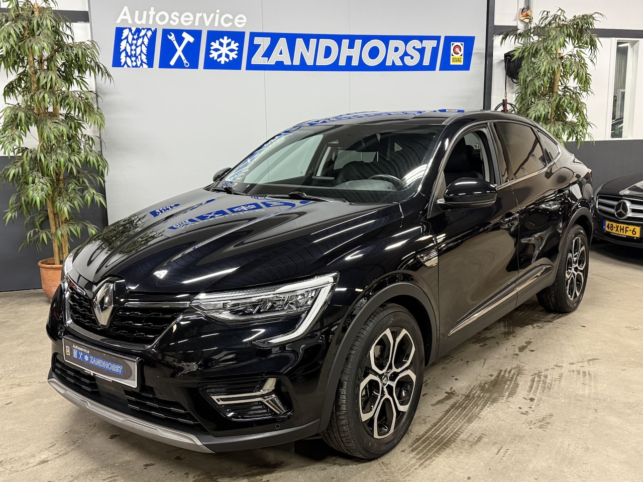 Renault Arkana - 1.6 E-Tech Hybrid 145 Intens // Camera // Apple Carplay // 18 inch - AutoWereld.nl