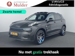 Lynk & Co 01 - 1.5 | Zwarte hemel | Trekhaak | Pano | ACC | 360 Camera