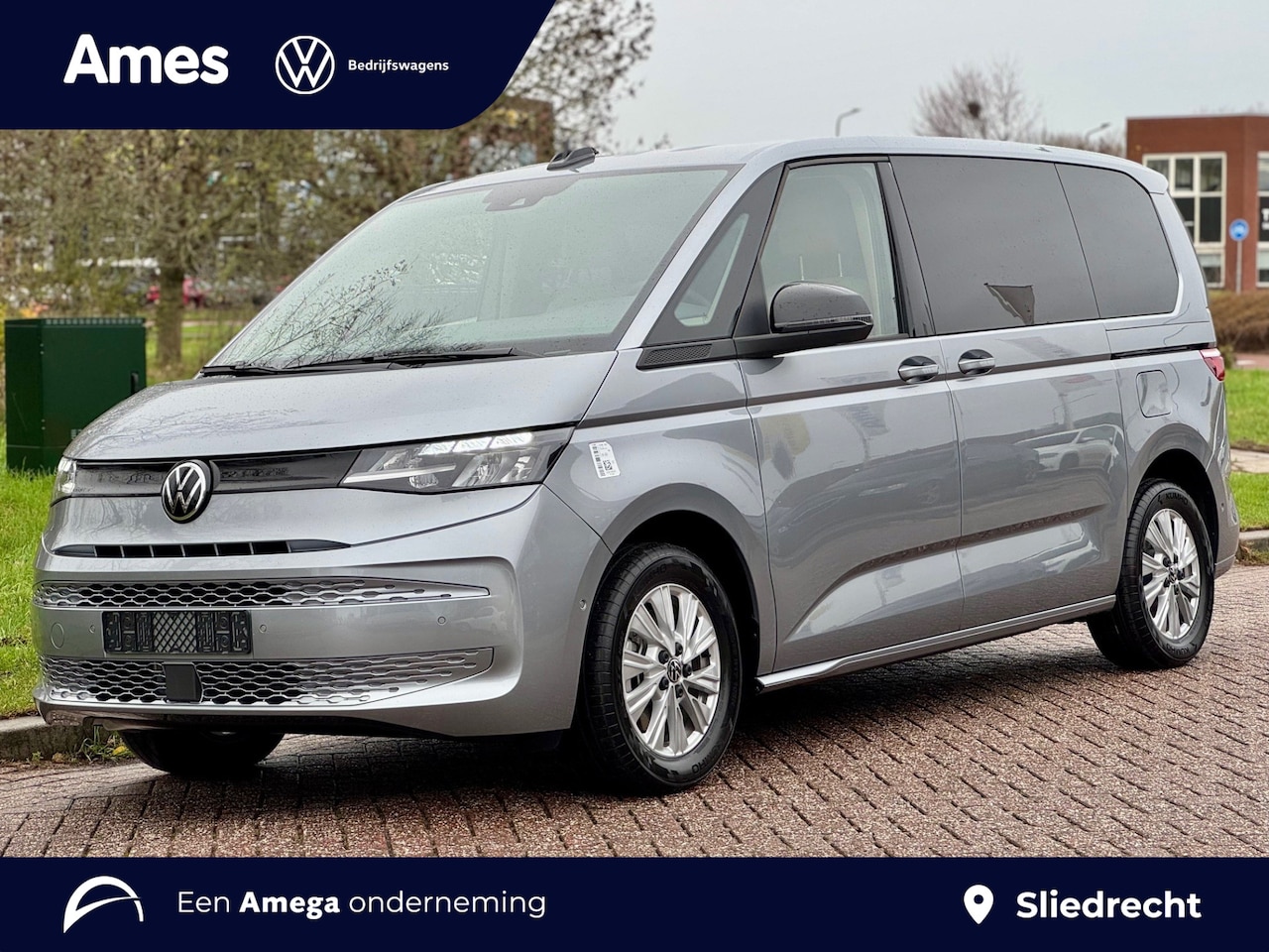 Volkswagen Multivan - 1.5 e-Hybrid 245pk DSG 4-Motion Economy Business | 7 zitplaatsen | Trekhaak, wegklapbaar | - AutoWereld.nl