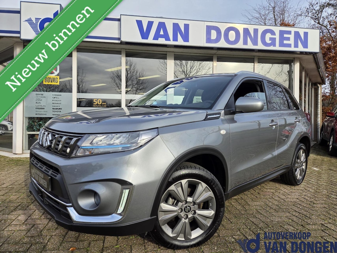 Suzuki Vitara - 1.4 Boosterjet Select Smart Hybrid Automaat | Carplay / Dealer onderhouden - AutoWereld.nl