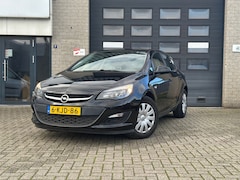Opel Astra - 1.4 Turbo Business + / Navi / NAP / Dealer Oh / Cruise Control / Airco