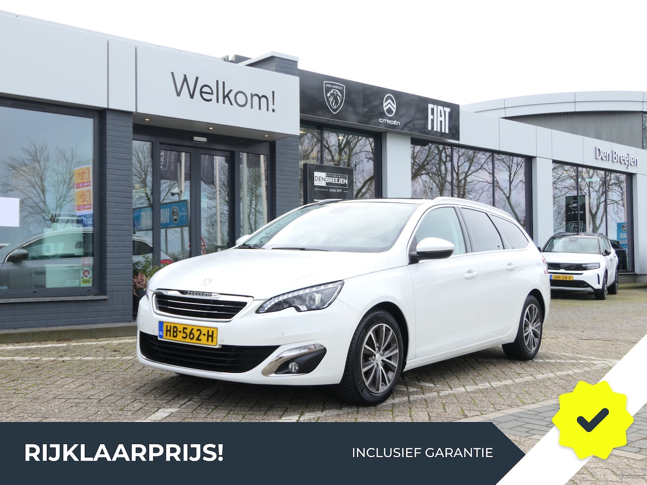 Peugeot 308 SW - 1.2 PureTech Allure | Navigatie | Cruise controle | Parelmoer - AutoWereld.nl