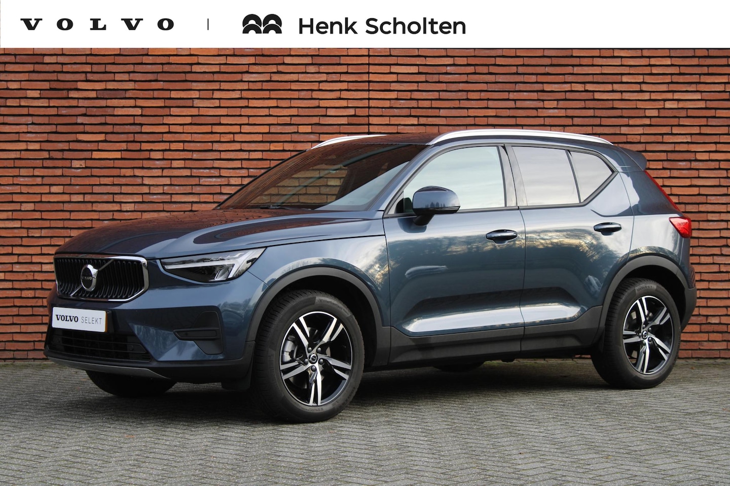 Volvo XC40 - B3 Core Business Edition | Verwarmbare voorstoelen | Verwarmbaar stuurwiel | Premium audio - AutoWereld.nl