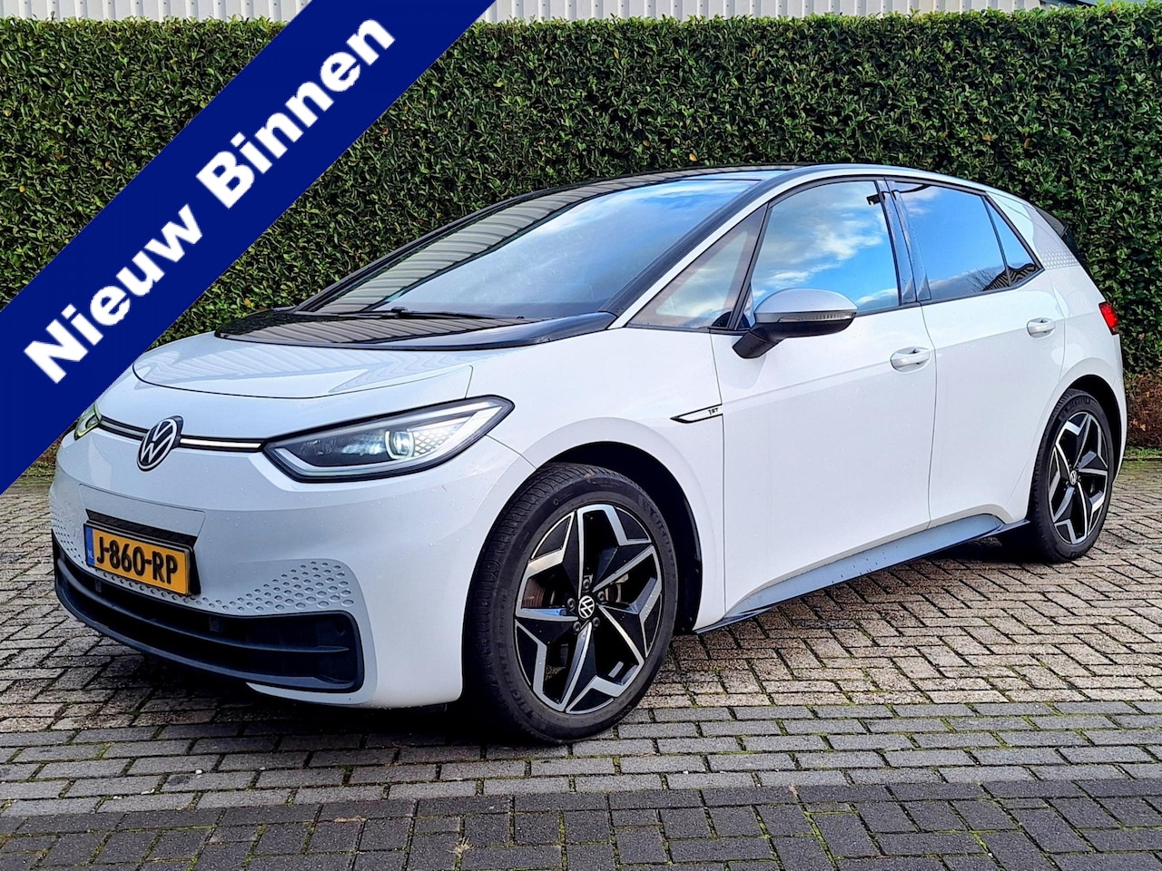 Volkswagen ID.3 - First Plus 58 kWh | Carplay | Climate | Cruise Ctrl | occasion - AutoWereld.nl