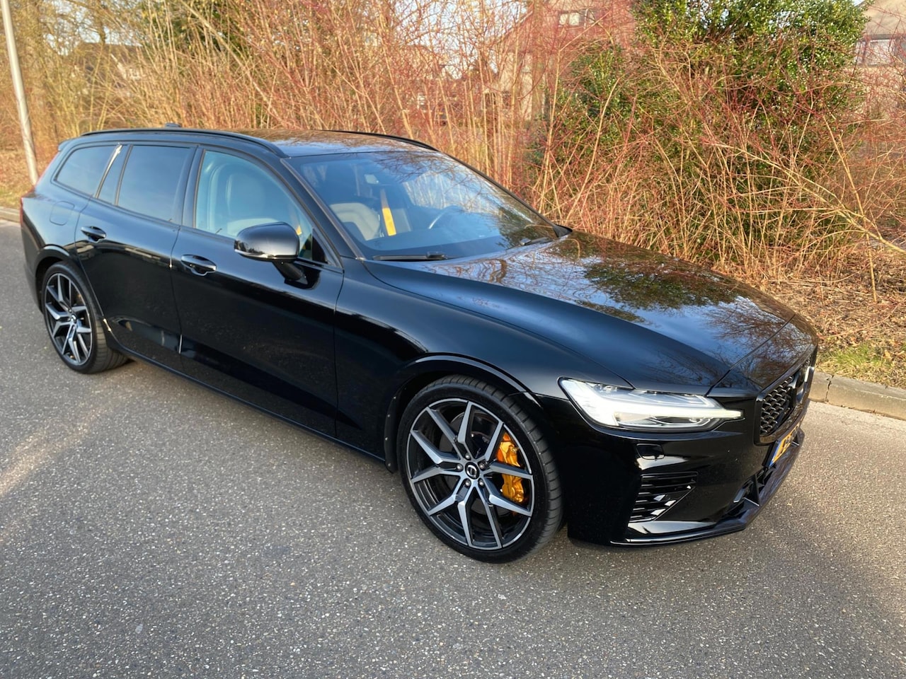 Volvo V60 - 2.0 T8 AWD Polestar Engineered 2.0 T8 AWD Polestar Engineered - AutoWereld.nl
