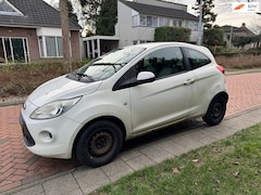 Ford Ka - 1.2, gebruikers sporen (zie foto's), APK 28-11-2026