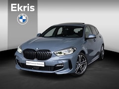BMW 1-serie - 118i | Premium Pack | Travel Pack | Comfort Access | Achteruitrijcamera | Panoramadak | St