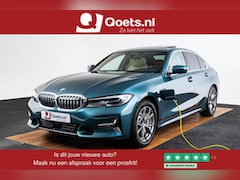 BMW 3-serie - 330e High Executive Luxury Line - Trekhaak - Panoramadak - Head up - Driving Assistant Pro