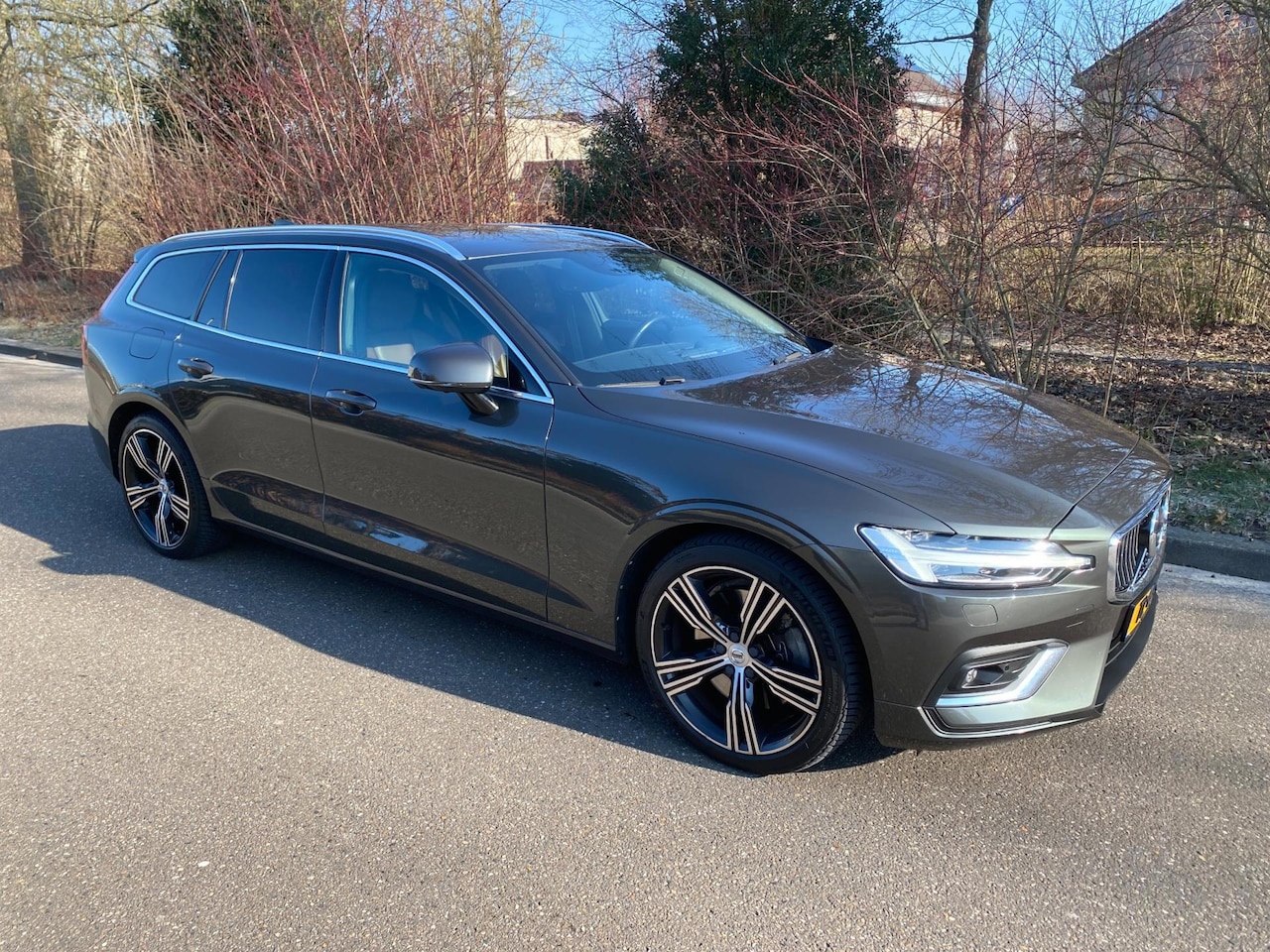 Volvo V60 - 2.0 T6 AWD Inscription Full options! - AutoWereld.nl