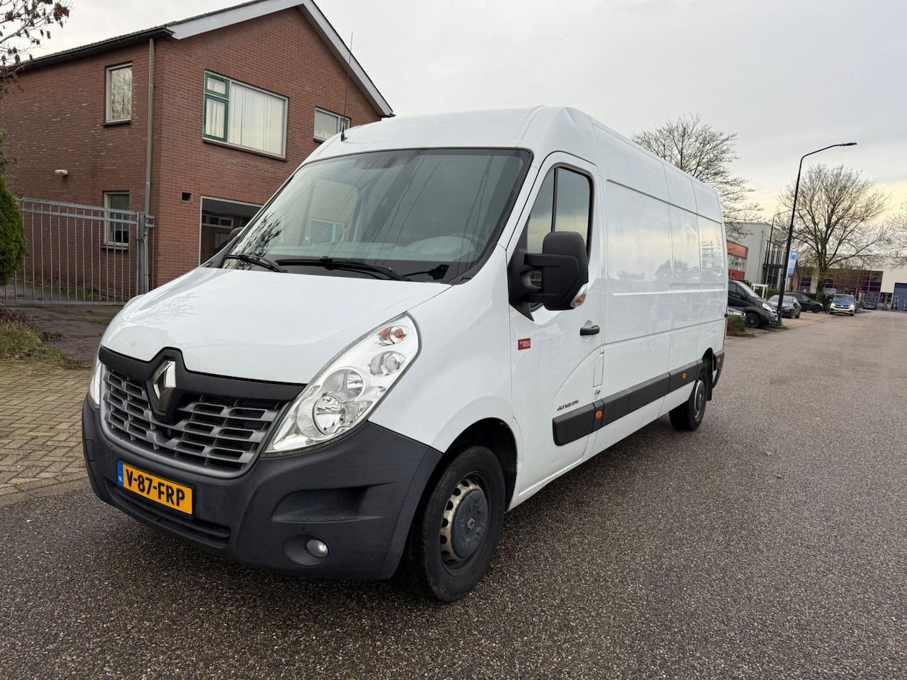 Renault Master - T35 2.3 dCi L3H2 T35 2.3 dCi L3H2 - AutoWereld.nl