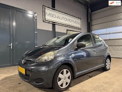 Toyota Aygo - 1.0-12V Access NAP/5 drs/Airco/ Nwe motor 150.000km
