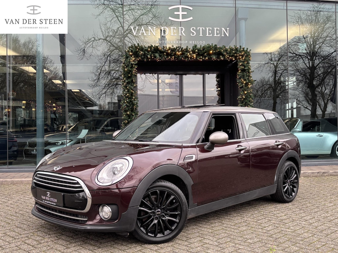 MINI Clubman - Mini 1.5 Cooper Chili Pano | Stoelverwarming - AutoWereld.nl