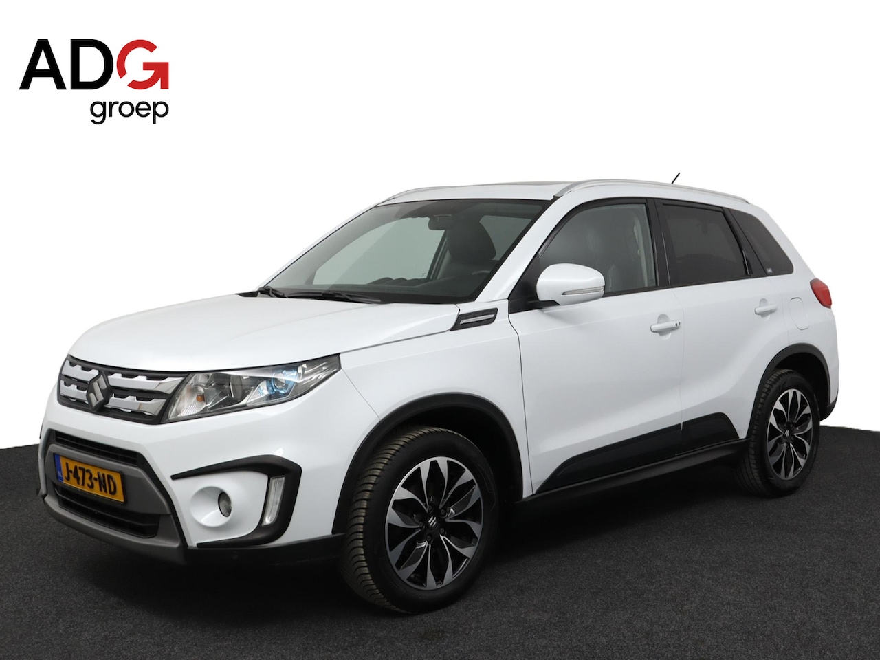 Suzuki Vitara - 1.6 High Executive | Climate control | Cruise control adaptive | Navigatie | Camera | Park - AutoWereld.nl