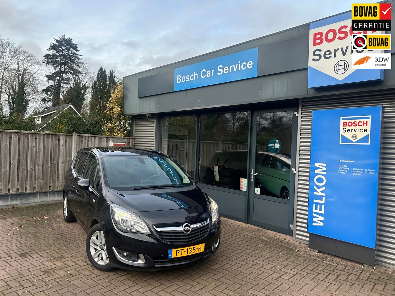 Opel Meriva - 1.4T BLITZ Navi, LM Velgen, Afneembare Trekhaak, A-Camera - AutoWereld.nl