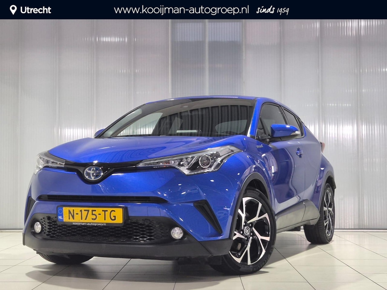 Toyota C-HR - 1.8 Hybrid Dynamic | afn. Trekhaak | Dealer onderhouden | Navi | Stoelverwarming | Adaptiv - AutoWereld.nl
