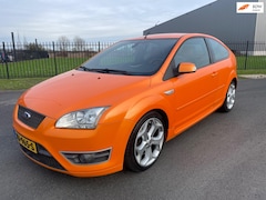 Ford Focus - 2.5-20V ST|225pk|Clima|Cruise|Stoelverw|Apk 10-2026