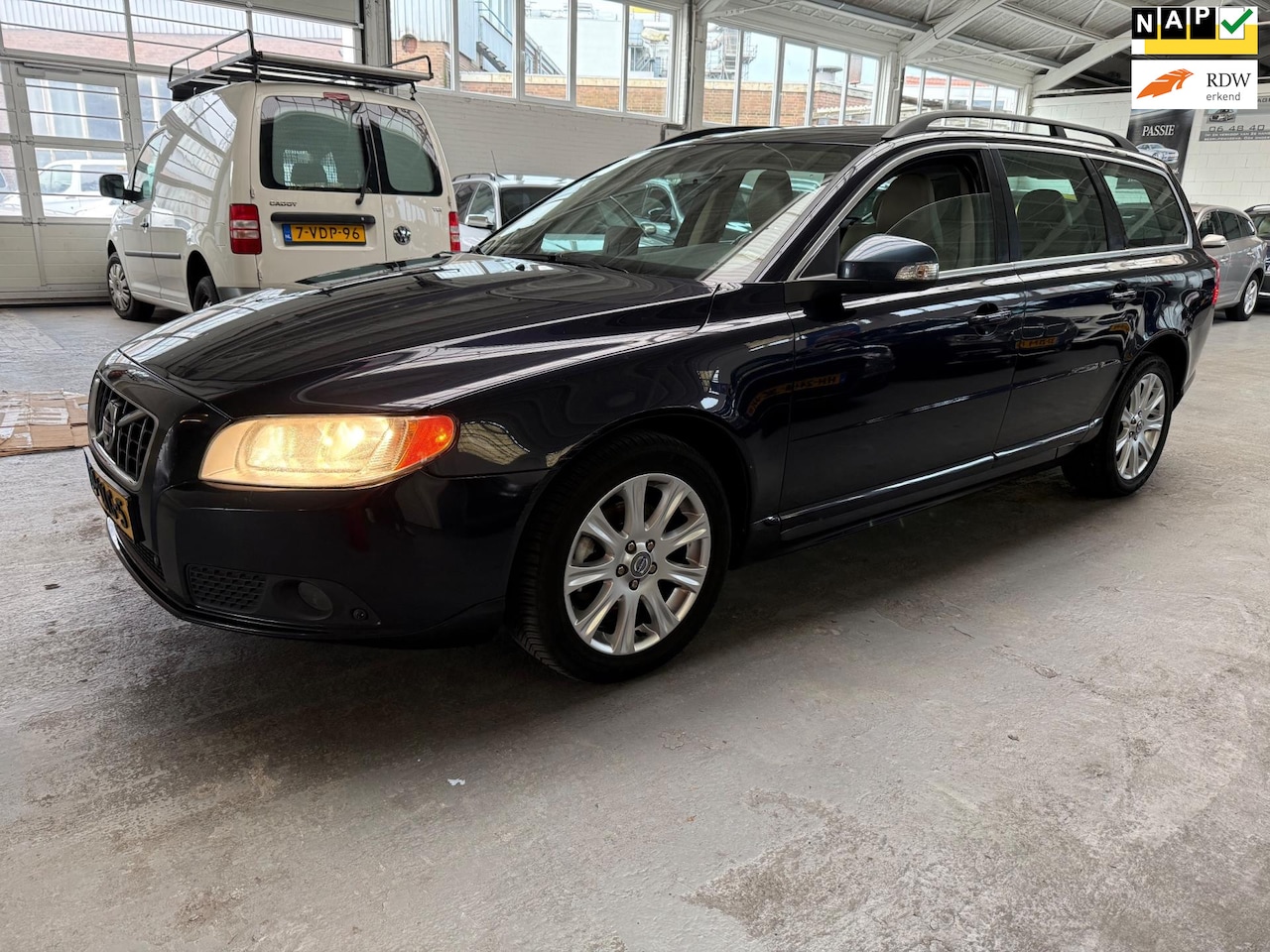Volvo V70 - 2.0D Limited Edition 2.0D Limited Edition - AutoWereld.nl