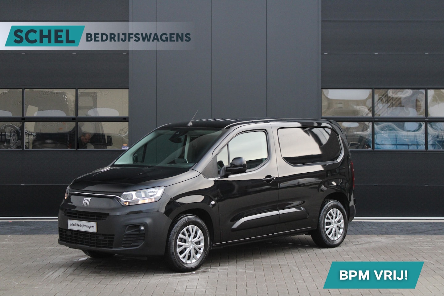 Fiat E-Doblo - 136 L1 50 kWh 136pk - Carplay - Auto Klimaat - Navi - Lane Assist - PDC - Rijklaar - AutoWereld.nl