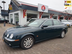 Jaguar S-type - 2.5 V6 200 PK Executive AUT/LEER/CLIMA BJ 2002